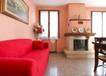 Porzione di casa Via Radici in Monte, Sassuolo - foto 1