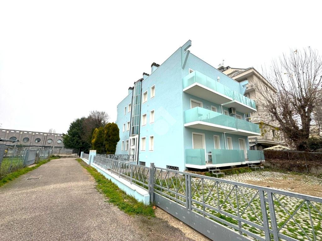 Trilocale Via Violante del Prete, Cattolica - foto 1