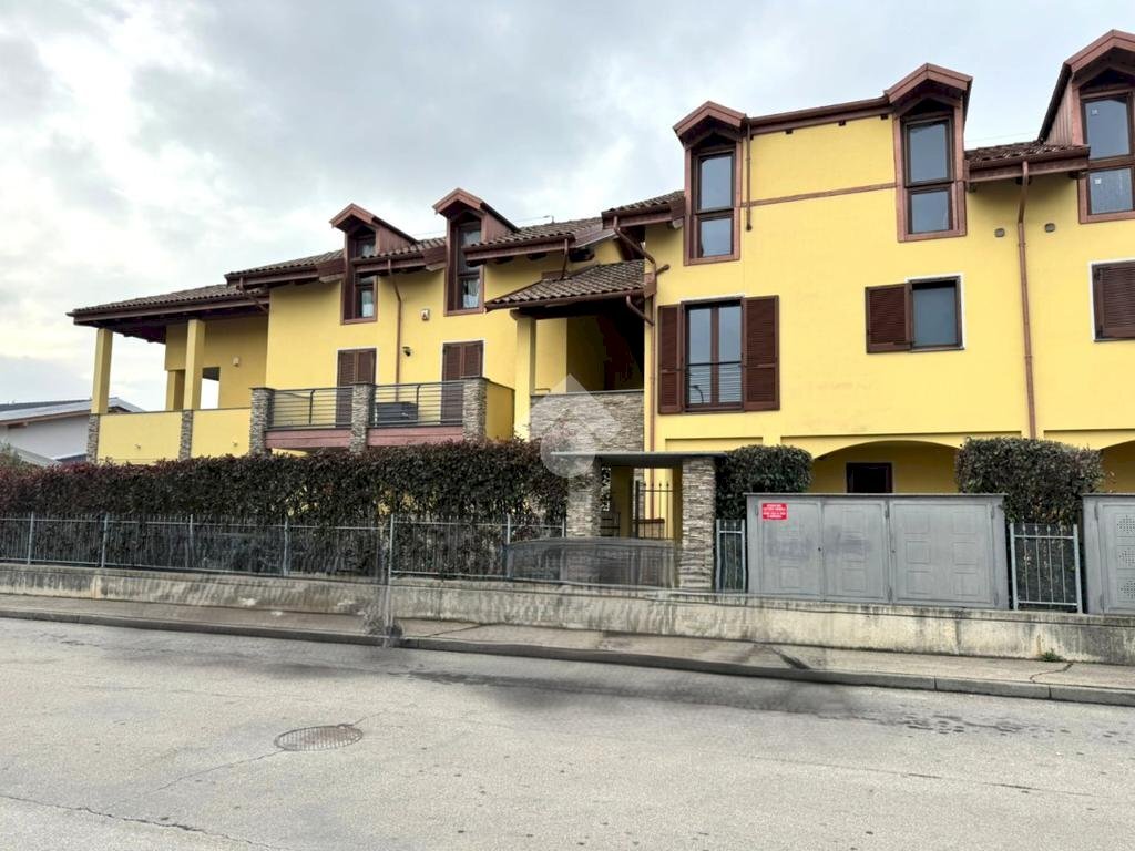 Three-room apartment Via Carignano, Rivalta di Torino - photo 1