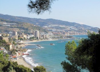 Quadrilocale Via Giulio Cesare, Sanremo - foto 4