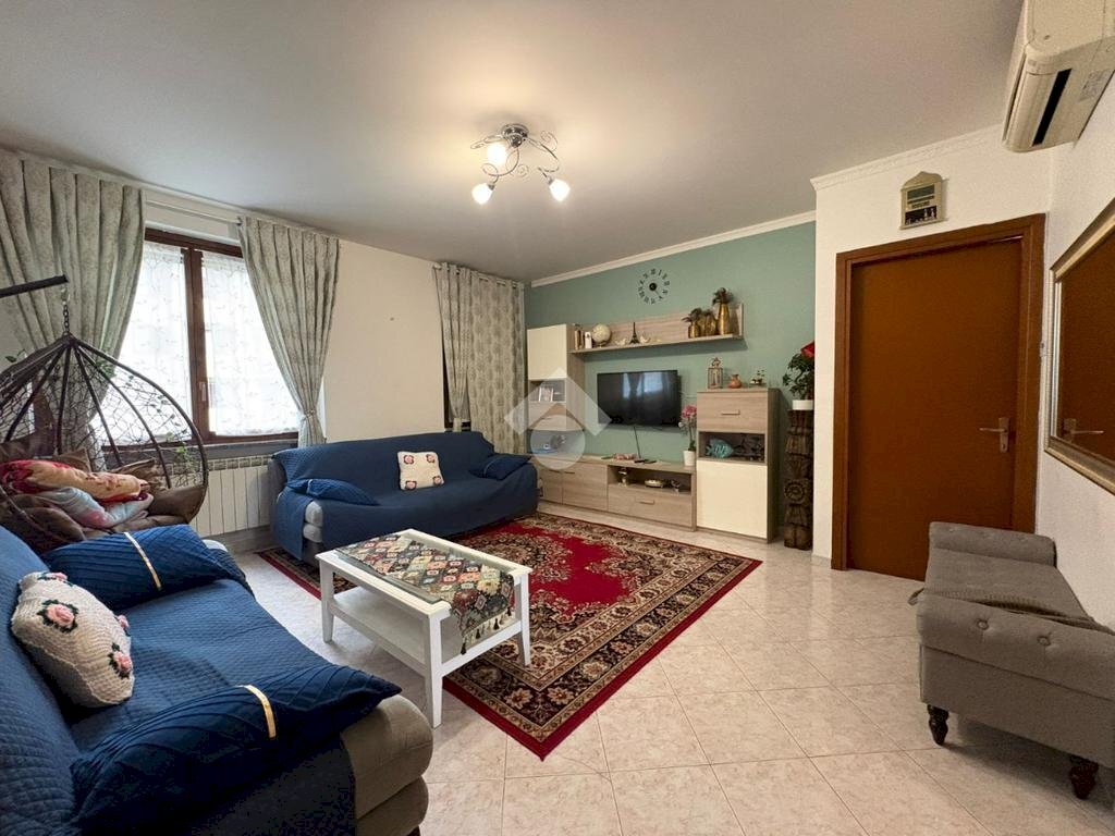 Trilocale Via Pregagliana, Trecate - foto 1