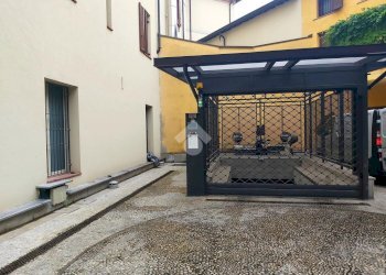 Box Viale Di Porta Vercellina, Milano (zona San Vittore) - foto 3