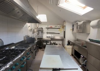 Foto 17 - Attività Commerciale VIA ROMA
 
31, Cupra Marittima - foto 17