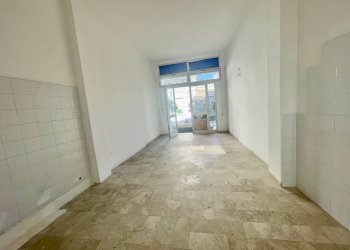 Foto 12 - Negozio Via Regina Elena
 
12/A, Olbia - foto 12