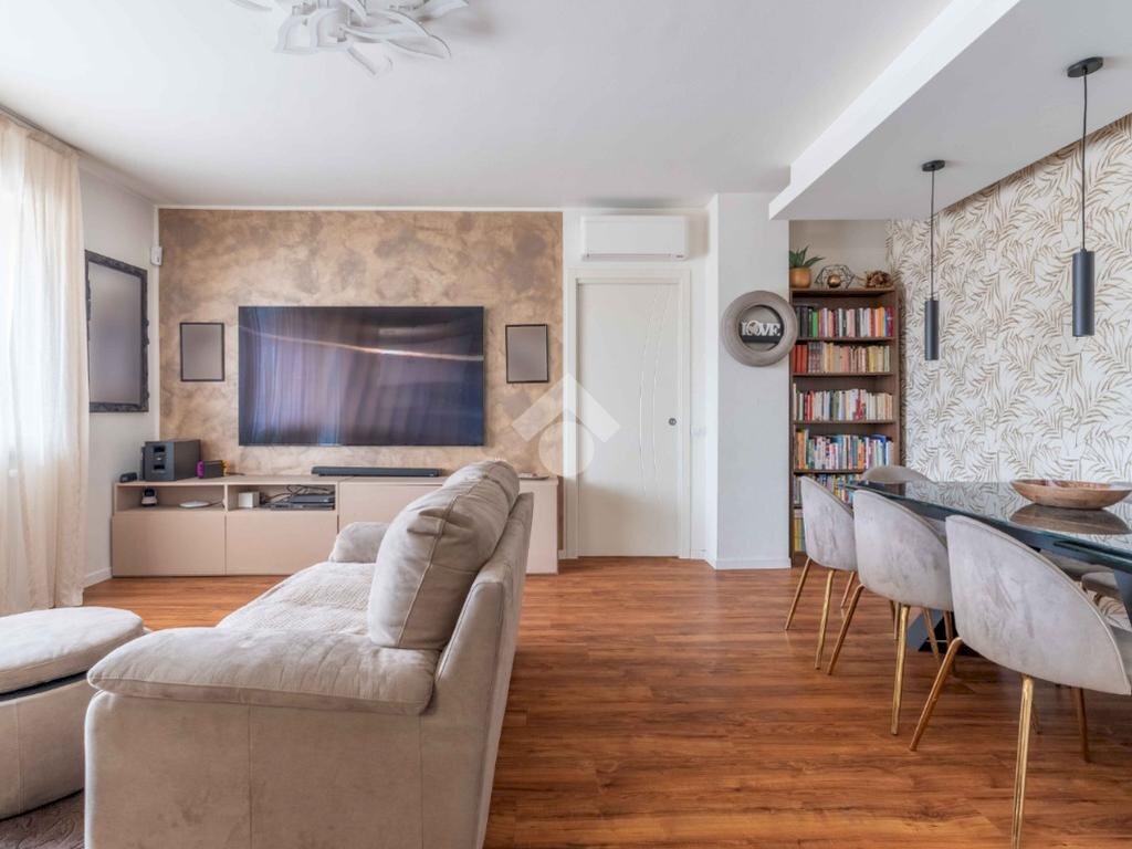 Trilocale Via Francesco Crispi, Trezzano sul Naviglio - foto 1