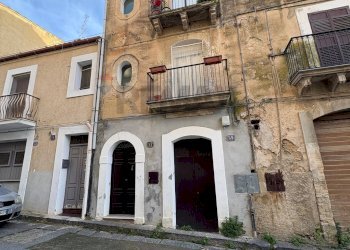 Edificio all\'aperto - Casa indipendente Via Carcere
 
57, Caltagirone - foto 15