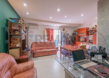 Sala da pranzo - Casa indipendente Via Volta Grasso
 
7, Caltagirone - foto 1