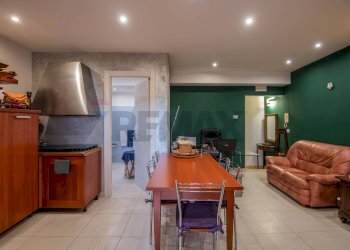 Sala da pranzo - Casa indipendente Via Volta Grasso
 
7, Caltagirone - foto 8