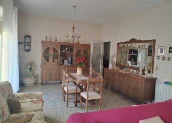 Sala da pranzo - Appartamento Viale Mario Milazzo
 
77, Caltagirone - foto 1