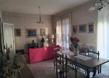 Sala da pranzo - Appartamento Viale Mario Milazzo
 
77, Caltagirone - foto 3