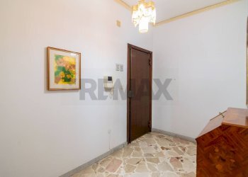 Stanza vuota - Quadrilocale via Riccardo Wagner
 
33, Acireale - foto 3