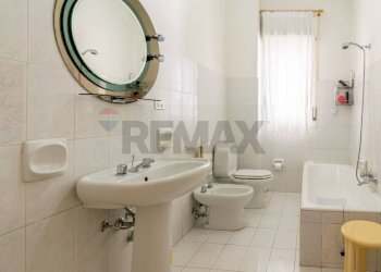 Bagno - Quadrilocale via Riccardo Wagner
 
33, Acireale - foto 10