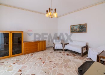 Camera / camera da letto - Quadrilocale via Riccardo Wagner
 
33, Acireale - foto 15