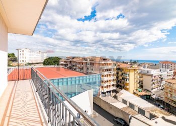Balcone - Quadrilocale via Riccardo Wagner
 
33, Acireale - foto 25