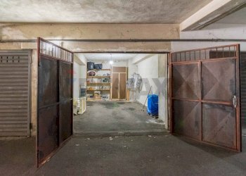 Parcheggio - Quadrilocale via Riccardo Wagner
 
33, Acireale - foto 33