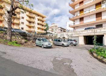 Edificio all\'aperto - Quadrilocale via Riccardo Wagner
 
33, Acireale - foto 34