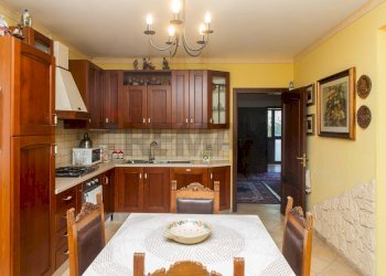 Cucina - Casa semi indipendente via Archimede
 
13, Trecastagni - foto 9