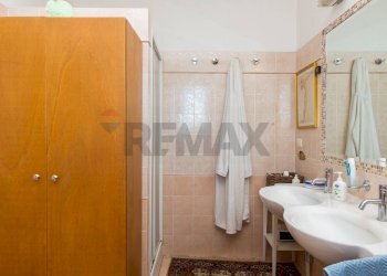 Bagno - Casa semi indipendente via Archimede
 
13, Trecastagni - foto 21