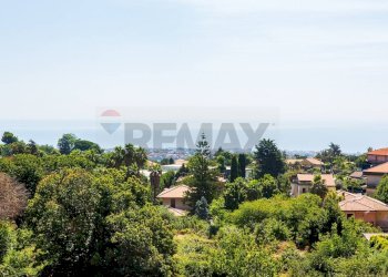 Edificio all\'aperto - Casa semi indipendente via Archimede
 
13, Trecastagni - foto 25