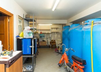 Dispensa di stoccaggio - Casa semi indipendente via Archimede
 
13, Trecastagni - foto 44