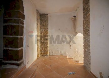 Stanza vuota - Magazzino via ex matrice
 
59, Caltagirone - foto 5