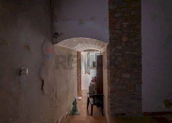 Stanza vuota - Magazzino via ex matrice
 
59, Caltagirone - foto 11