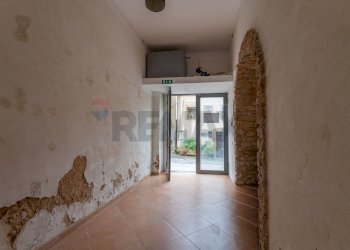 Stanza vuota - Magazzino via ex matrice
 
59, Caltagirone - foto 12