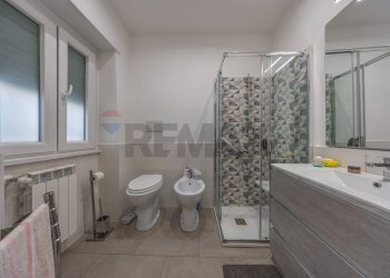 Bagno - Bilocale Roma - foto 24