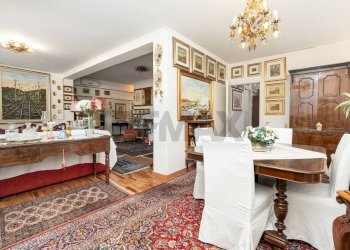 Sala da pranzo - Attico Via Vincenzo Monti
 
1, Catania - foto 10