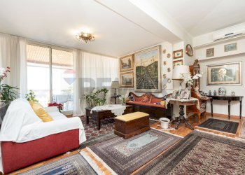 Soggiorno - Attico Via Vincenzo Monti
 
1, Catania - foto 25