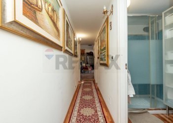 Hall / corridoio - Attico Via Vincenzo Monti
 
1, Catania - foto 31