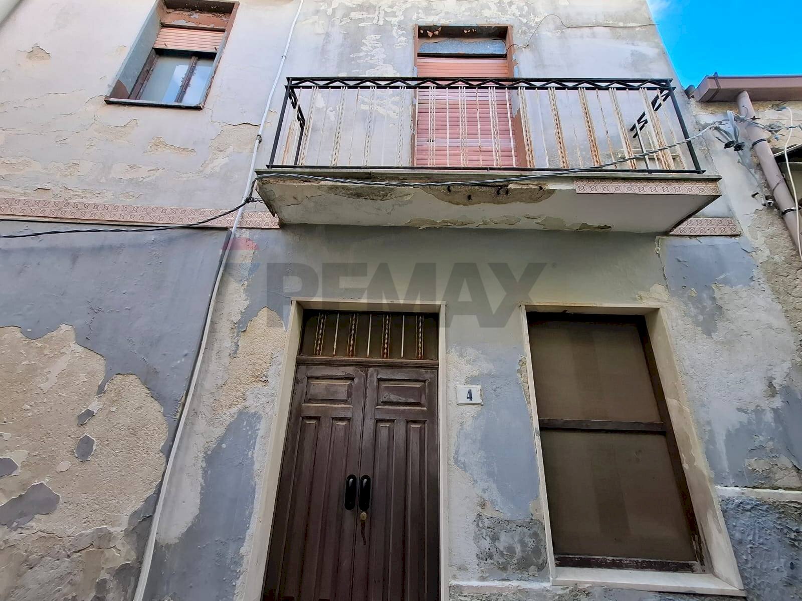 Edificio all\'aperto - Casa indipendente Ronco Cernaia
 
3, Melilli - foto 1