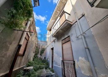 Edificio all\'aperto - Independent house Ronco Cernaia
 
3, Melilli - photo 5