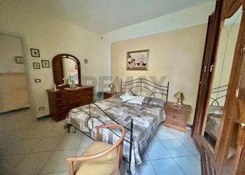 Camera / camera da letto - Casa indipendente SOLFERINO
 
89, Canicattini Bagni - foto 8