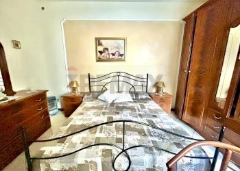 Camera / camera da letto - Casa indipendente SOLFERINO
 
89, Canicattini Bagni - foto 9