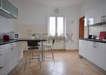 Cucina - Quadrilocale via Chiabrera
 
1, Carcare - foto 8