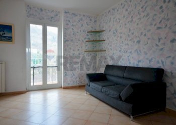 Soggiorno - Quadrilocale via Chiabrera
 
1, Carcare - foto 16