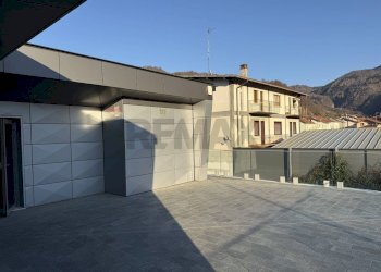 Edificio all\'aperto - Laboratorio Via Venezia
 
21, Alpago - foto 6