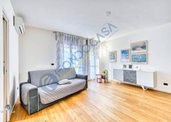 Foto 1 - Appartamento Via Ardeatine
 
11, Senago - foto 1