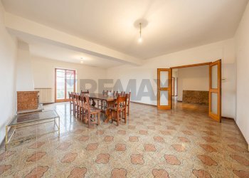 Sala da pranzo - Rustico Località Banditaccia, Faleria - foto 9