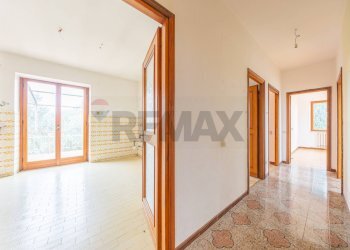 Hall / corridoio - Rustico Località Banditaccia, Faleria - foto 12