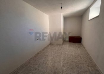 Stanza vuota - Appartamento Via Vittori Emanule
 
37, Castelpagano - foto 11