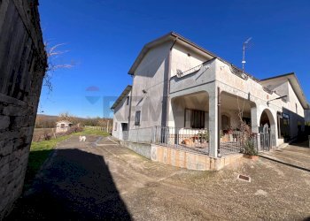 Casa all\'aperto - Casa indipendente C/da Bufalara
 
12, Castelpagano - foto 2