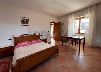 Camera / camera da letto - Casa indipendente C/da Bufalara
 
12, Castelpagano - foto 9