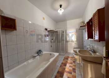Bagno - Casa indipendente C/da Bufalara
 
12, Castelpagano - foto 10