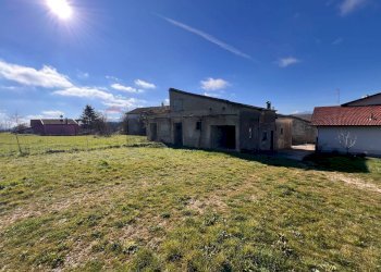Casa all\'aperto - Casa indipendente C/da Bufalara
 
12, Castelpagano - foto 37