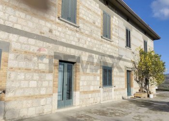 Casa all\'aperto - Rustico VIA DEI MERCURI, Benevento - foto 1