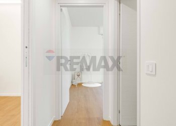 Hall / corridoio - Quadrilocale Viale Diaz
 
36, Busto Arsizio - foto 13