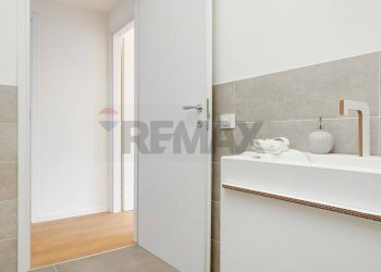 Bagno - Quadrilocale Viale Diaz
 
36, Busto Arsizio - foto 18