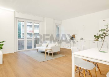 Sala da pranzo - Quadrilocale Viale Diaz
 
36, Busto Arsizio - foto 24